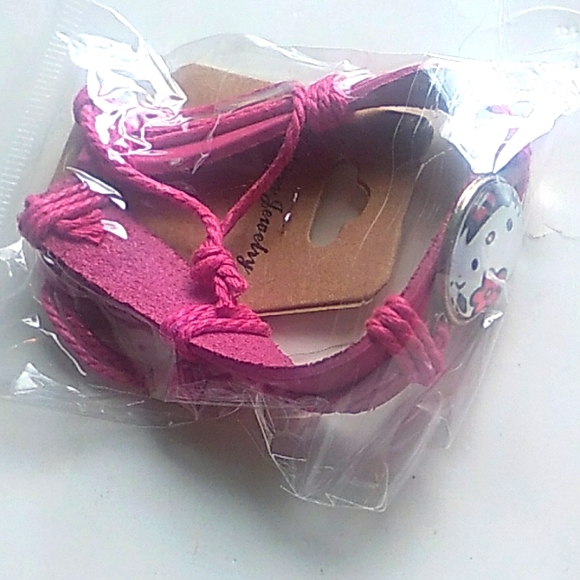 Hello kitty pink cute bracelet adjustable new - Picture 4 of 4